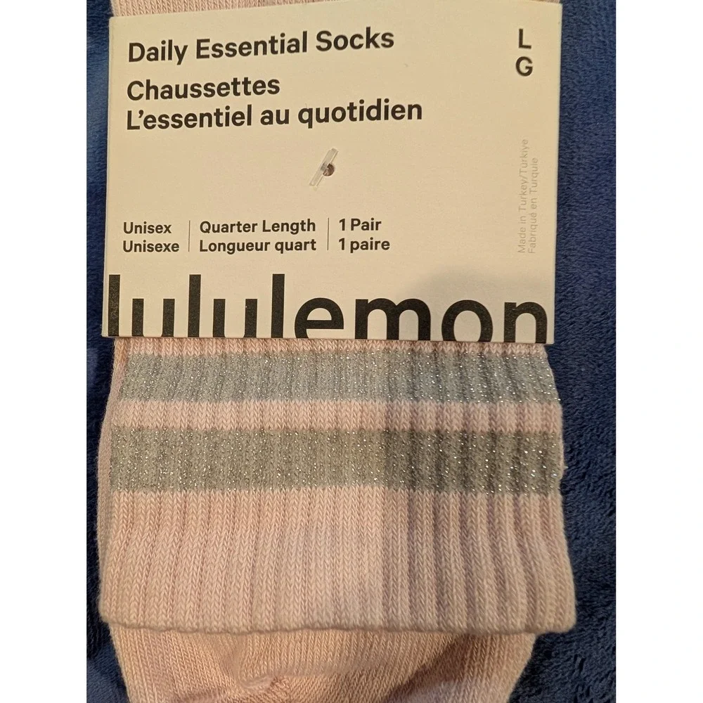 Lululemon‎ Daily Essential Socks Pink Quarter Length Metallic Striped NWT Large